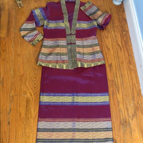 💘 GorgeousSilkSkirt@Jacket- pattern is woven into - Picture 2 of 8